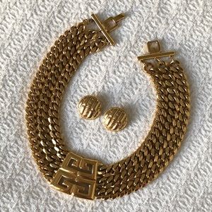 Givenchy Vintage Chunky Logo collar necklace and logo clip on earrings set.